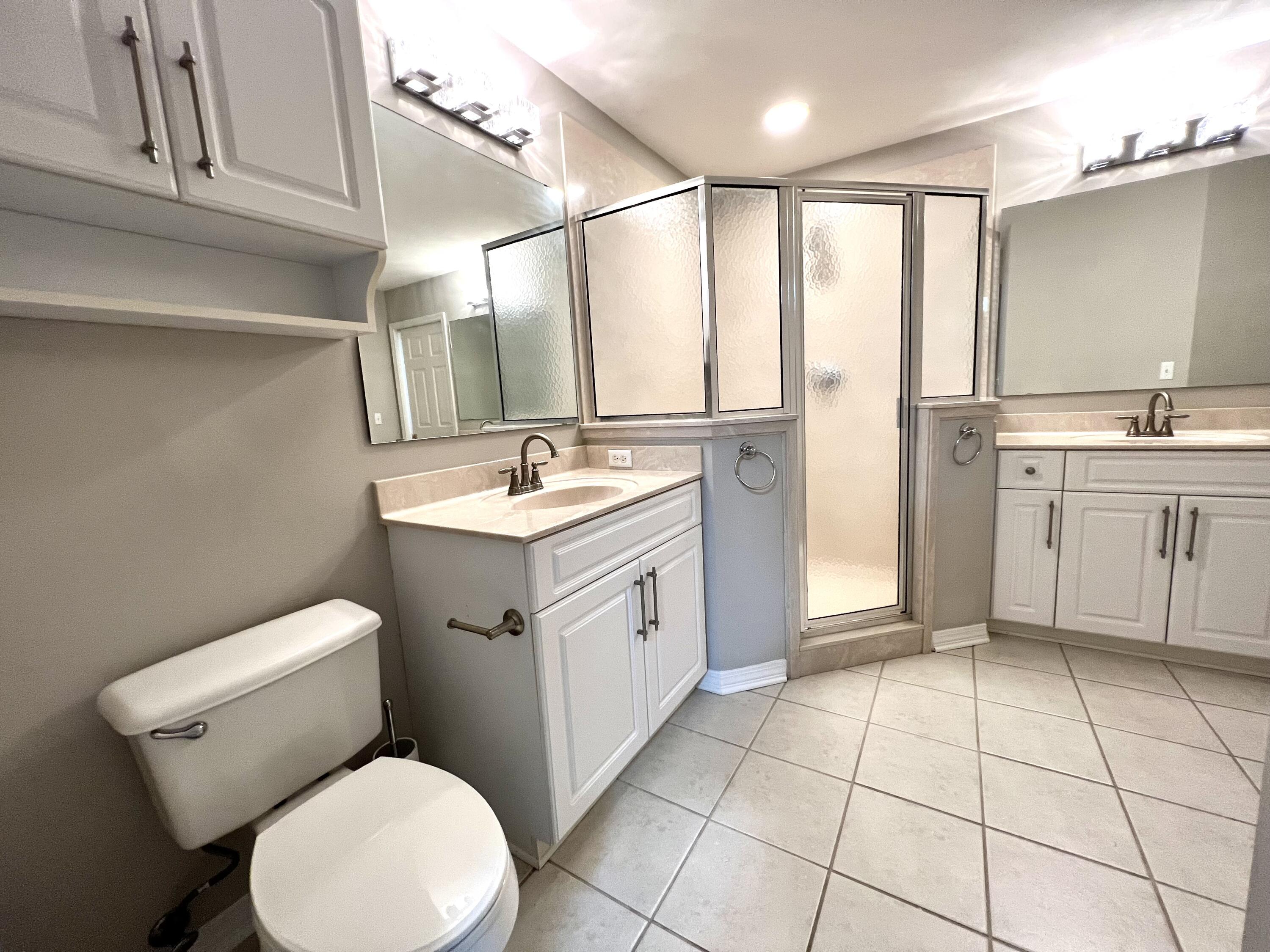 REFLECTIONS AT BLUEWATER BAY T/H - Residential Lease