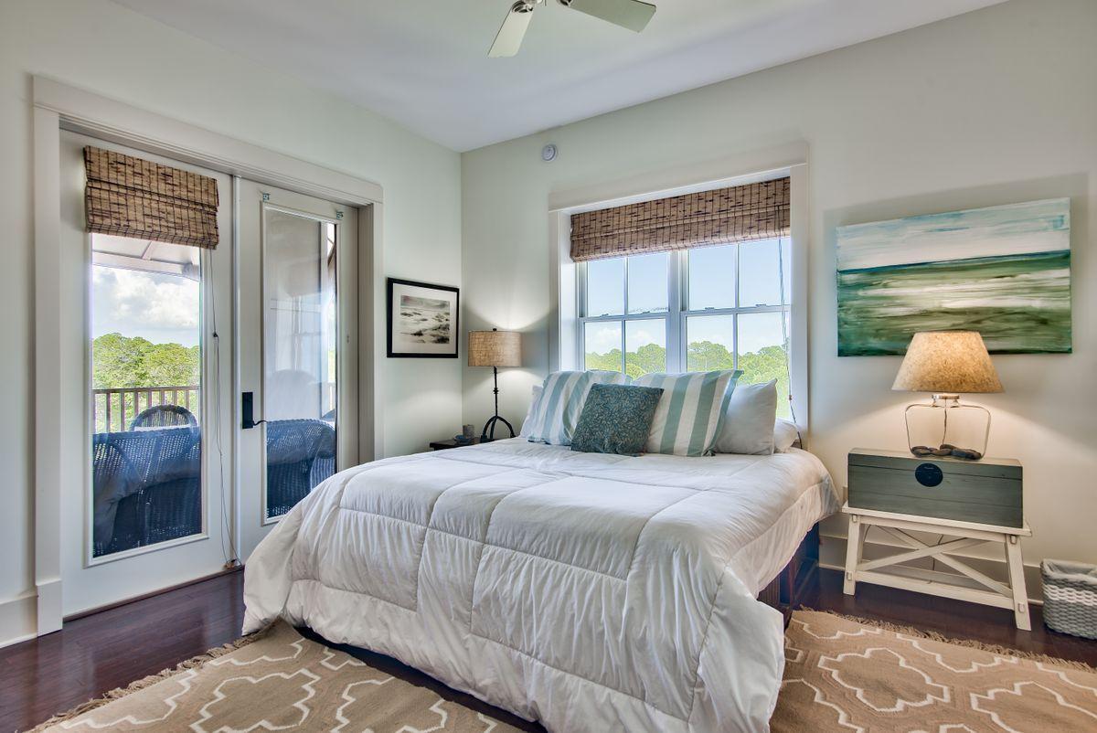 REDFISH VILLAGE - Residential