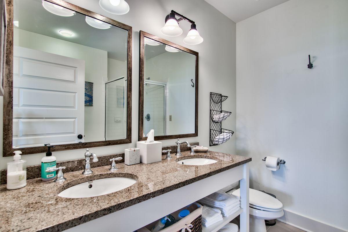 REDFISH VILLAGE - Residential