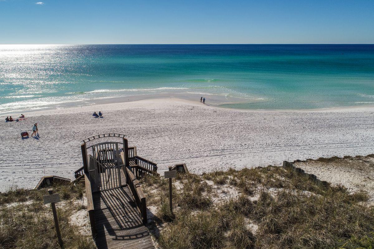 REDFISH VILLAGE - Residential