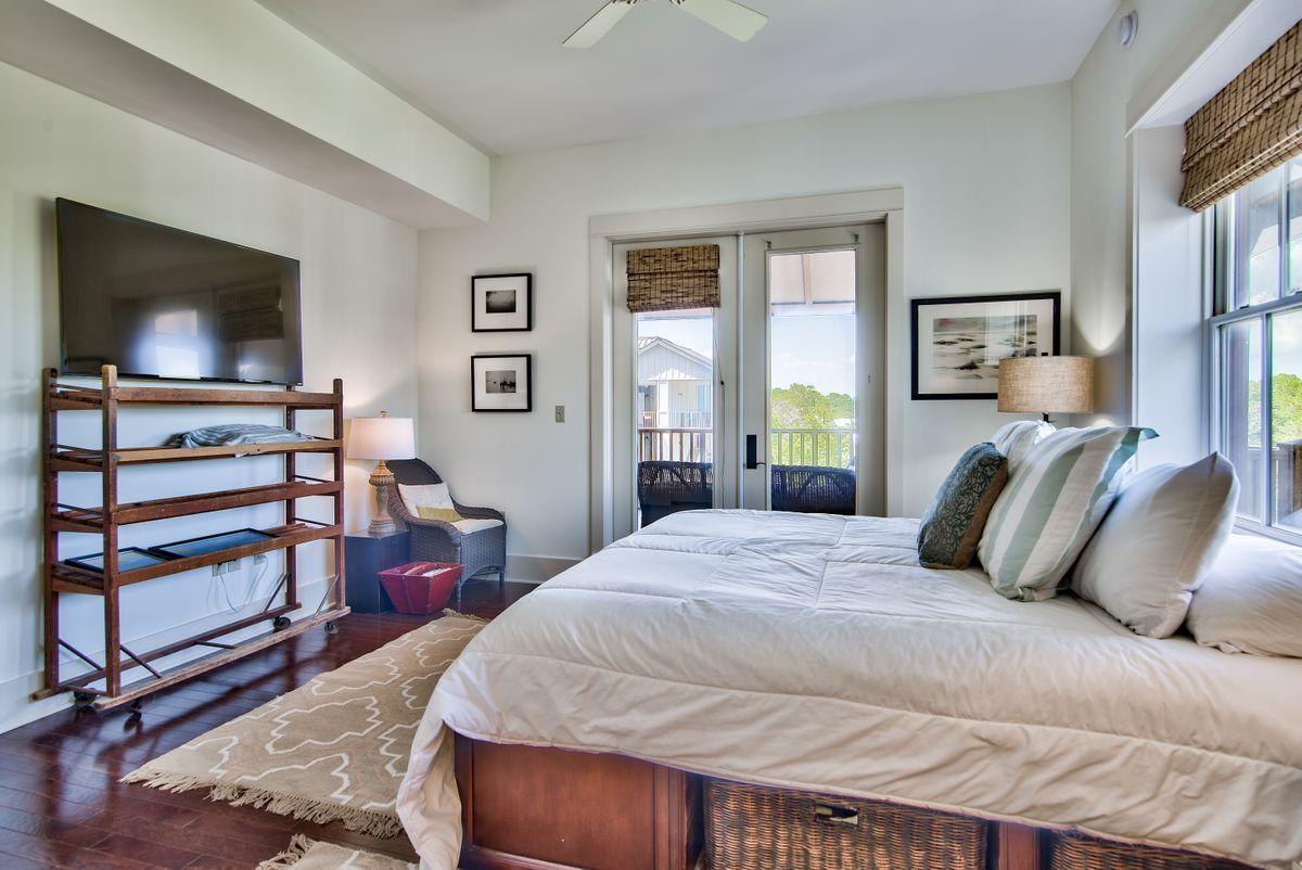 REDFISH VILLAGE - Residential