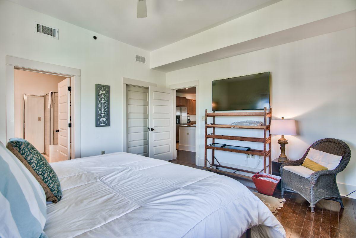 REDFISH VILLAGE - Residential