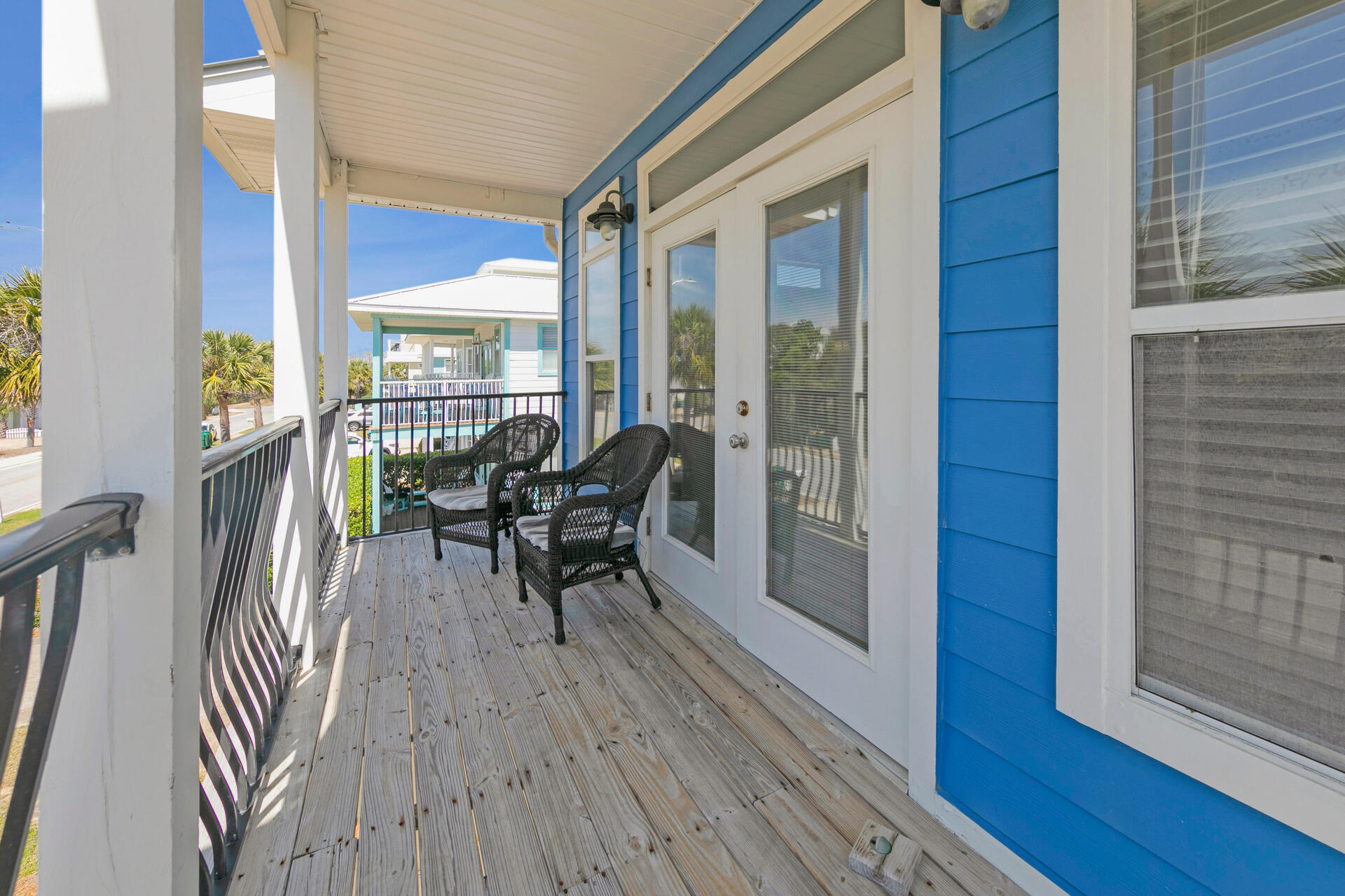 CRYSTAL BEACH - Residential