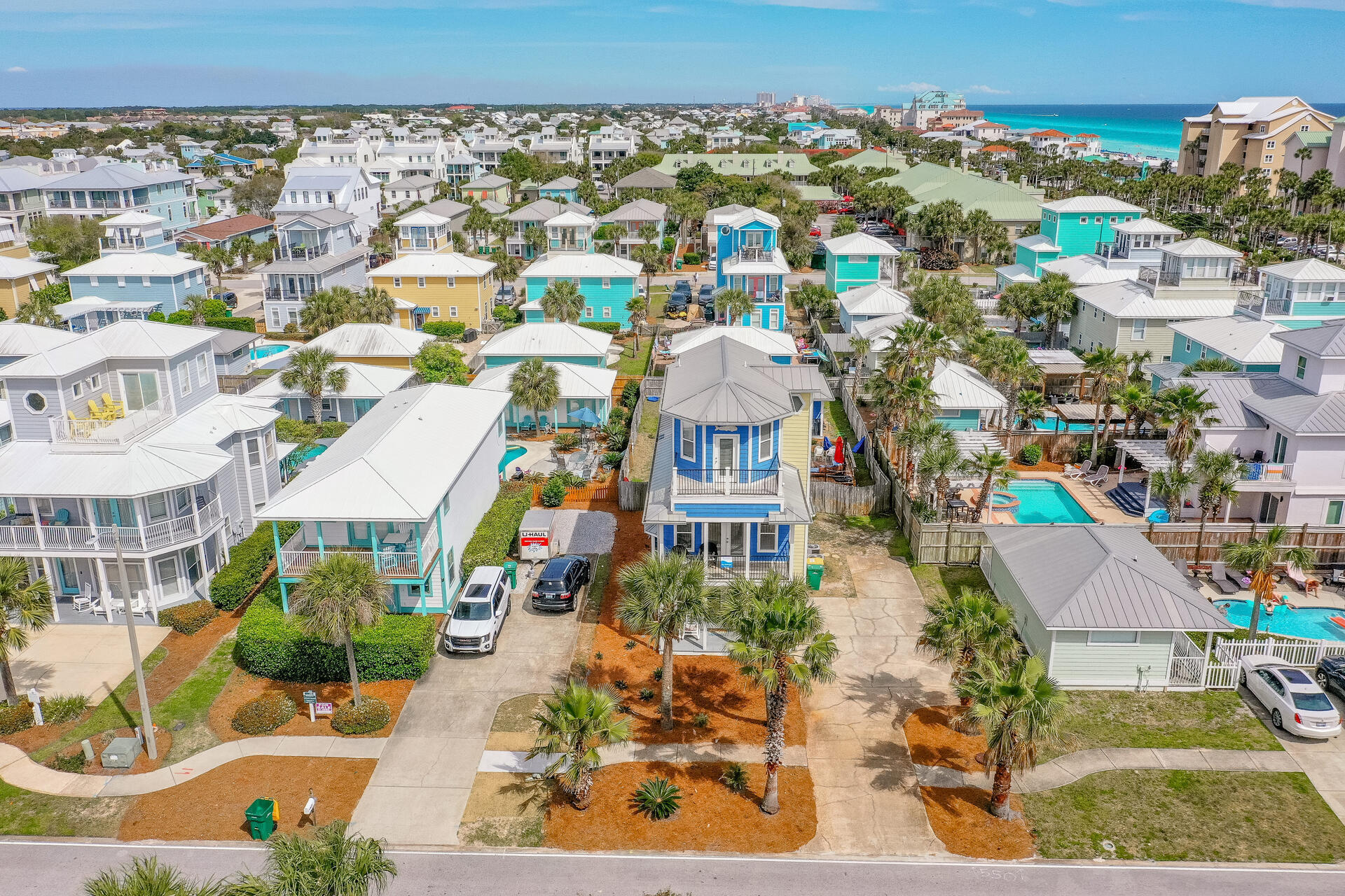 CRYSTAL BEACH - Residential