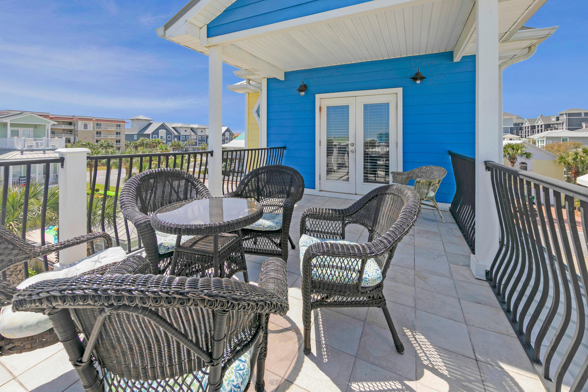 CRYSTAL BEACH - Residential