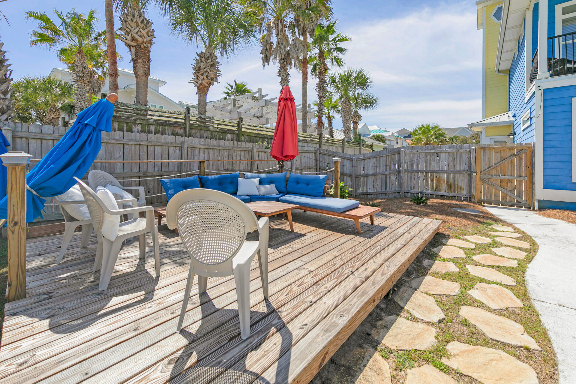 CRYSTAL BEACH - Residential