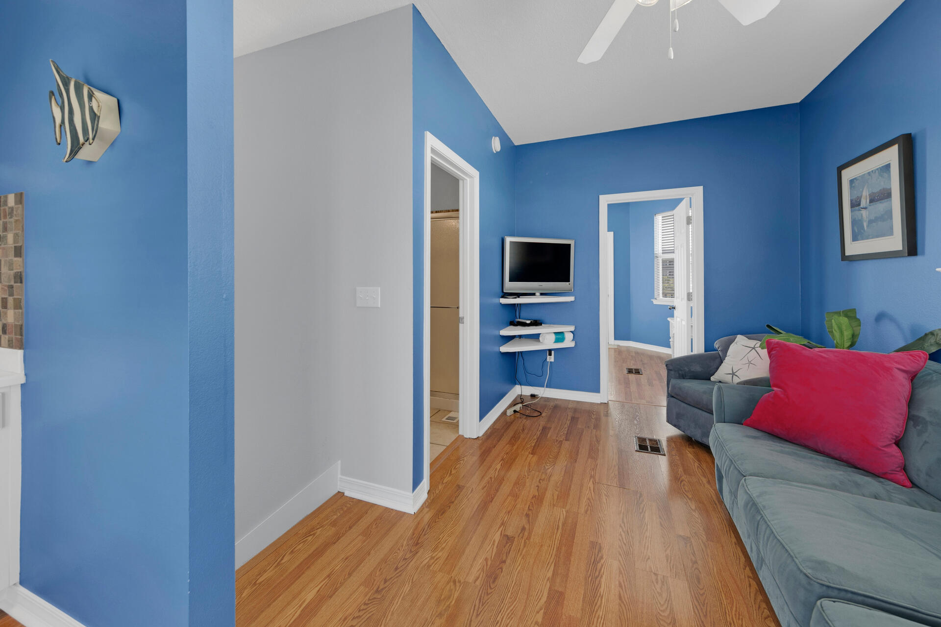 CRYSTAL BEACH - Residential