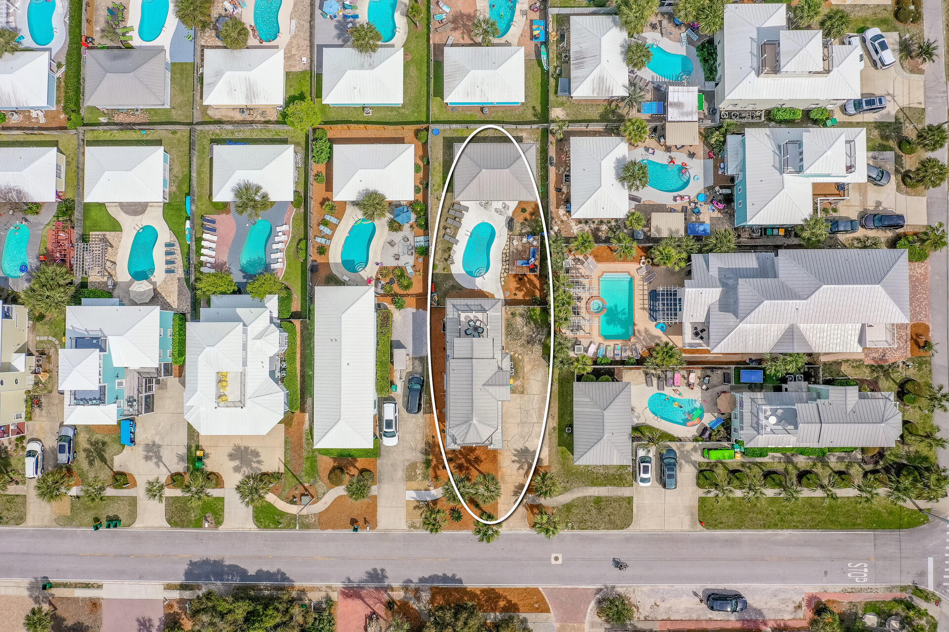 CRYSTAL BEACH - Residential