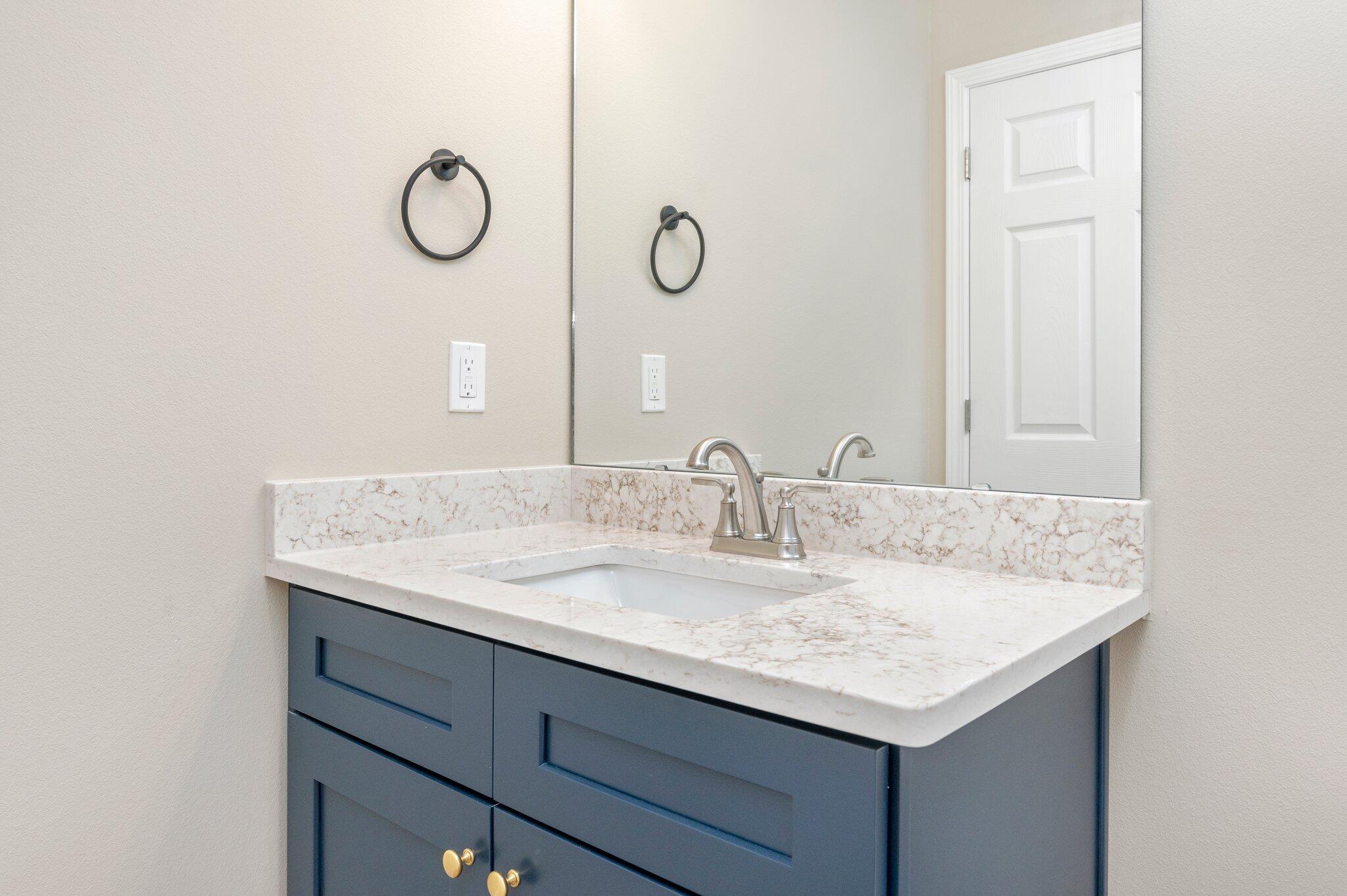 CRESTVIEW - Residential