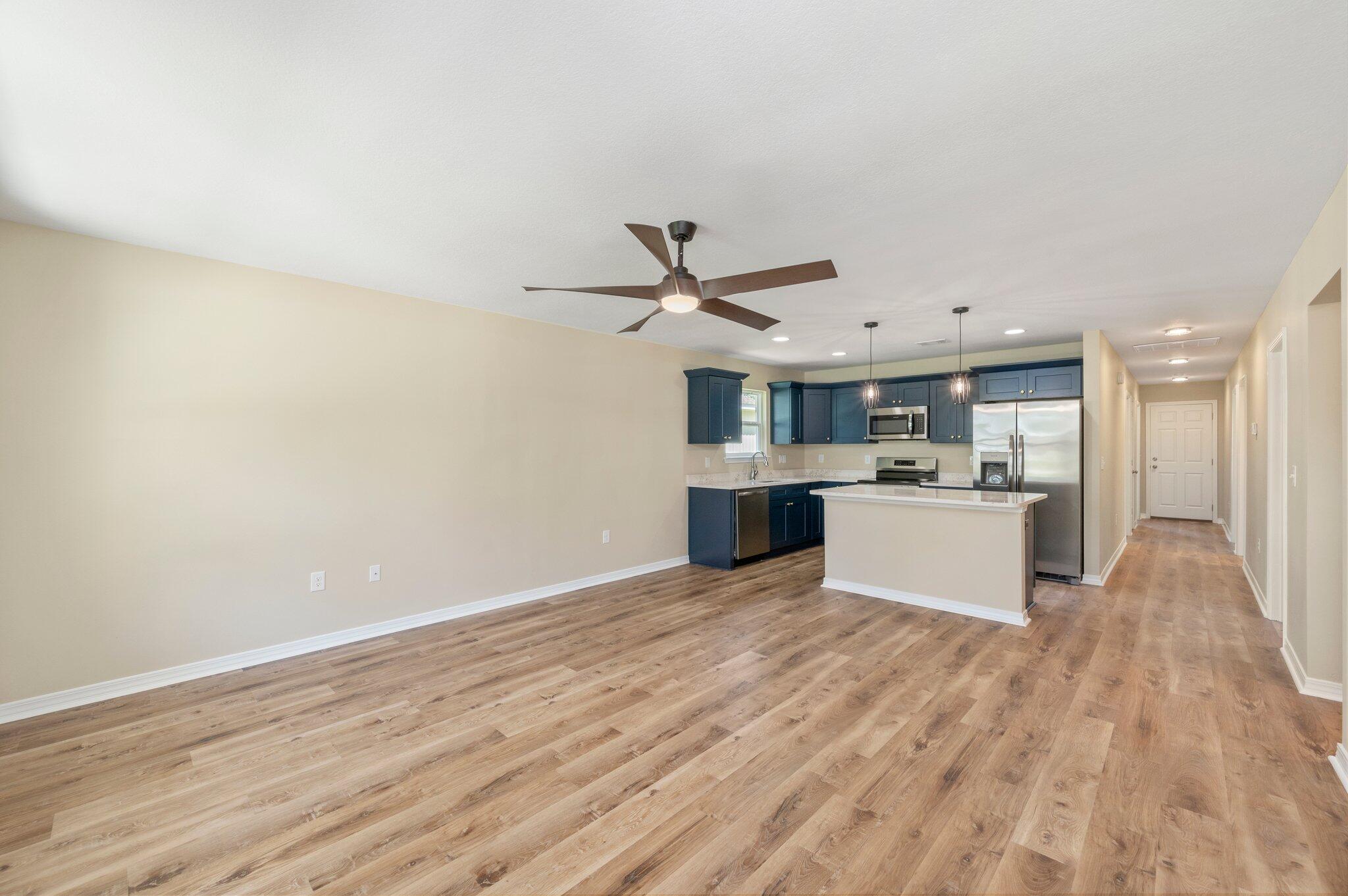 CRESTVIEW - Residential