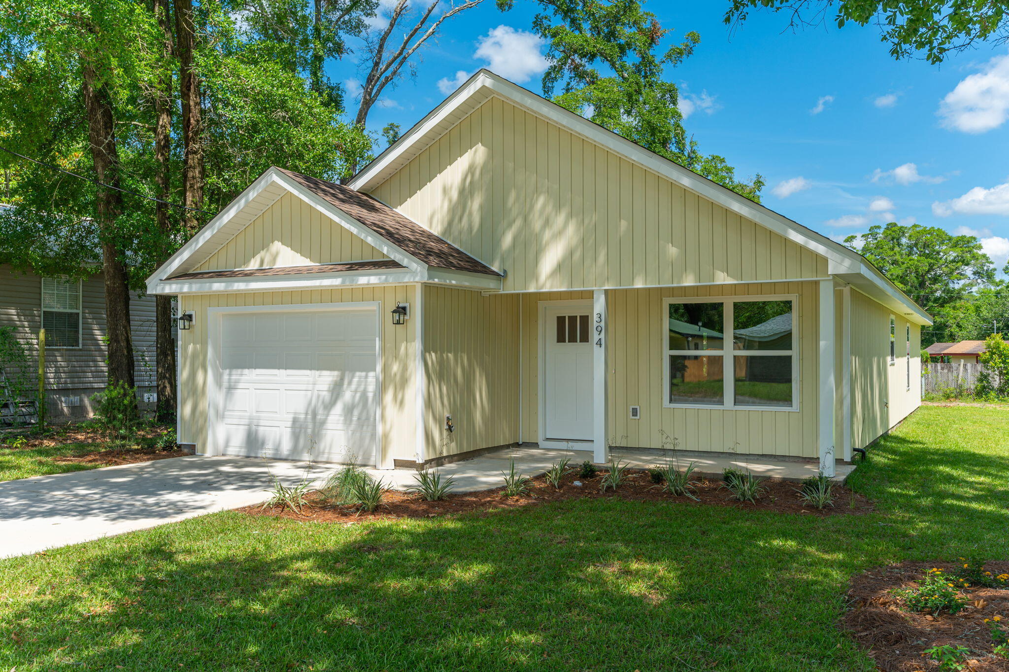 CRESTVIEW - Residential