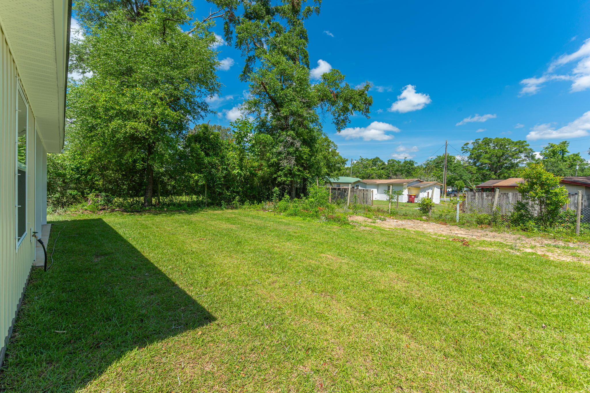 CRESTVIEW - Residential