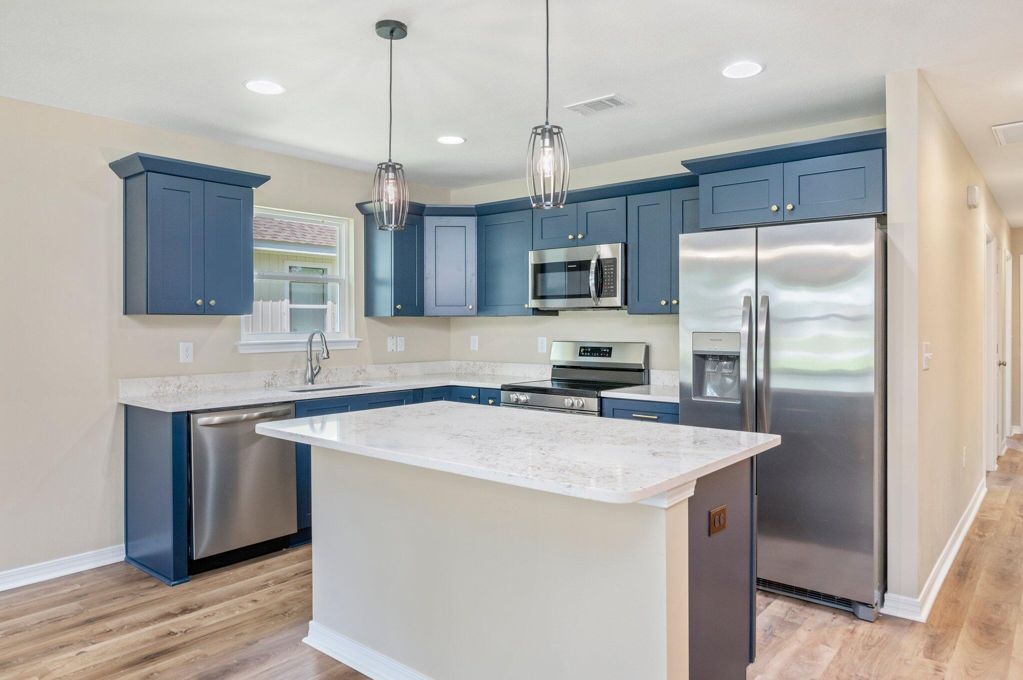 CRESTVIEW - Residential