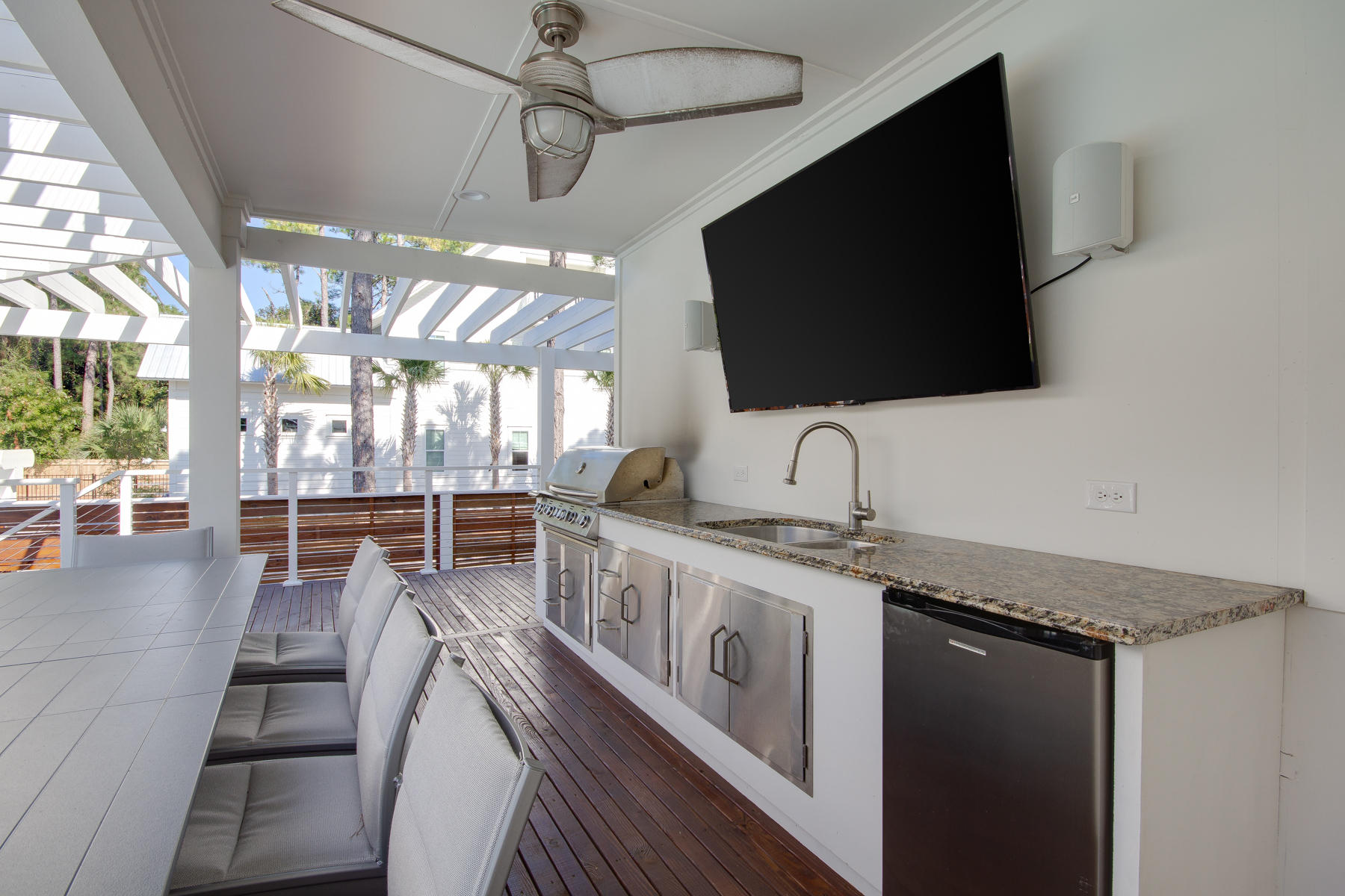 GRAYTON BEACH - Residential