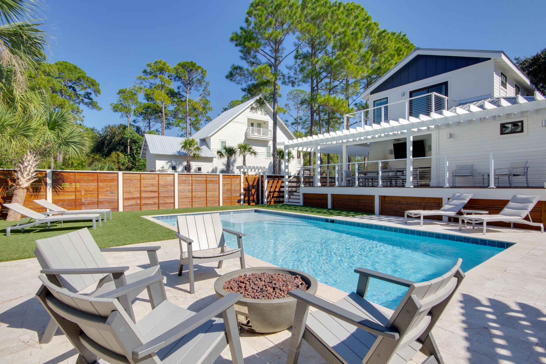 GRAYTON BEACH - Residential