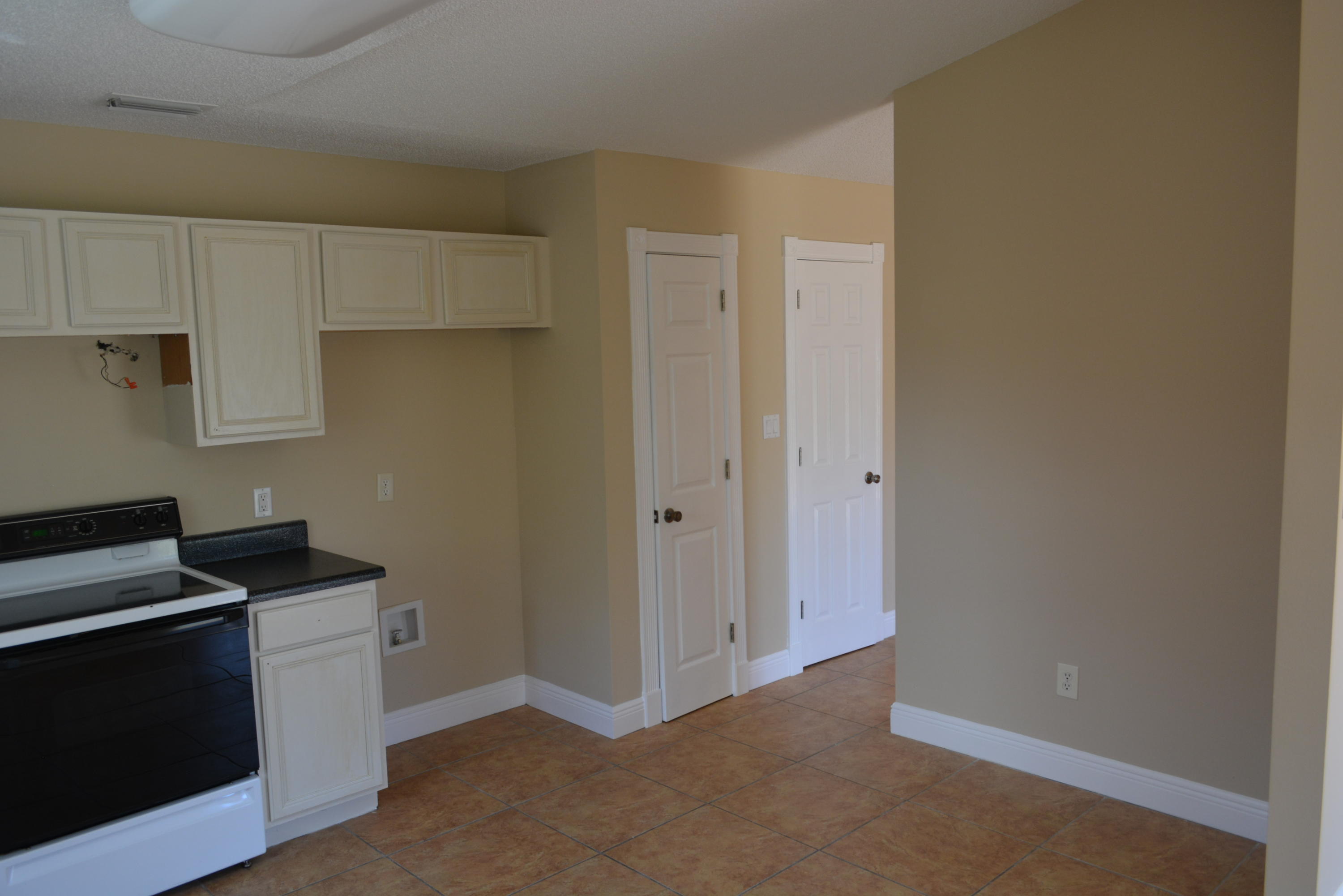 WHISPERING PINES - Residential