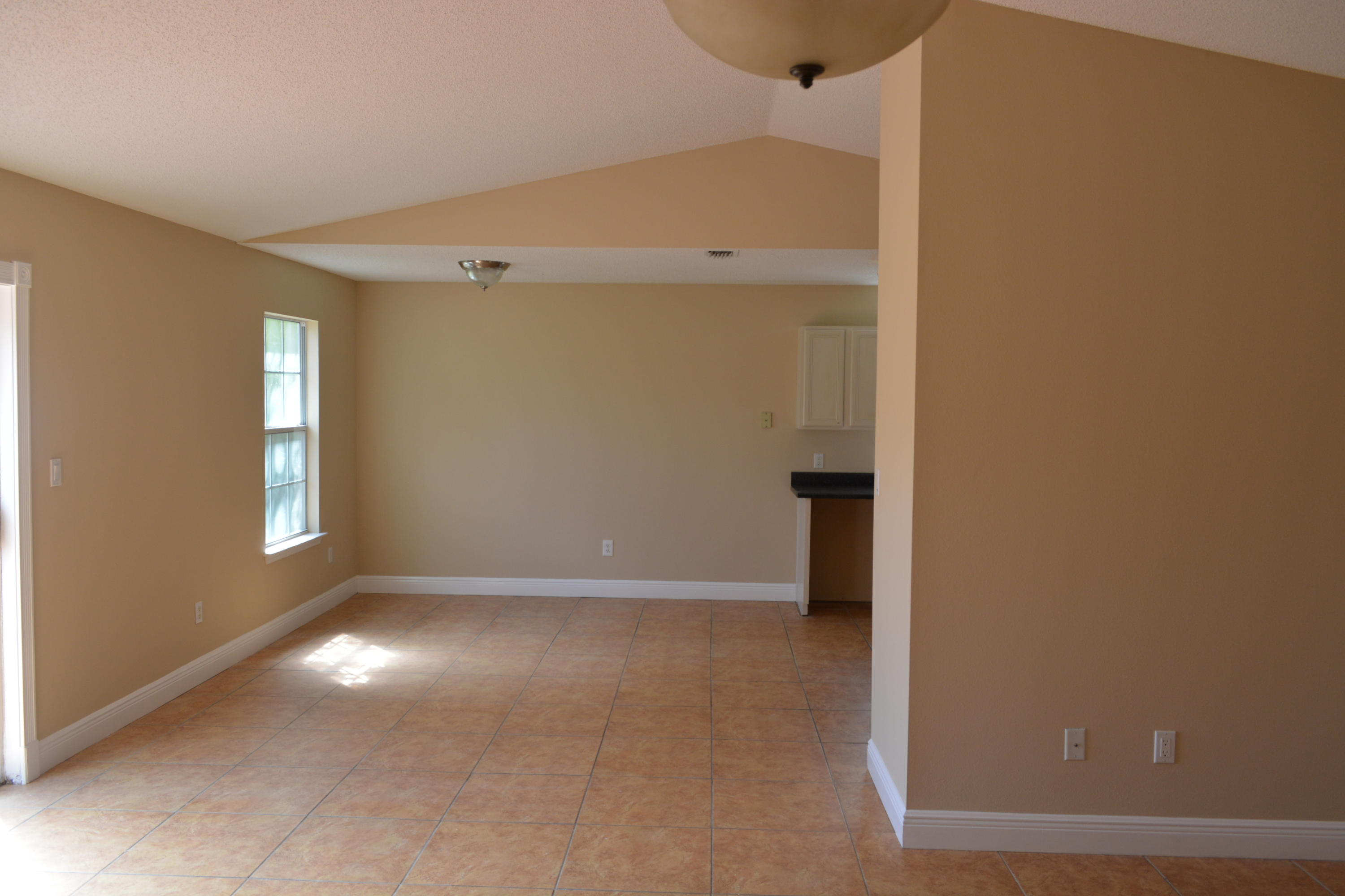 WHISPERING PINES - Residential