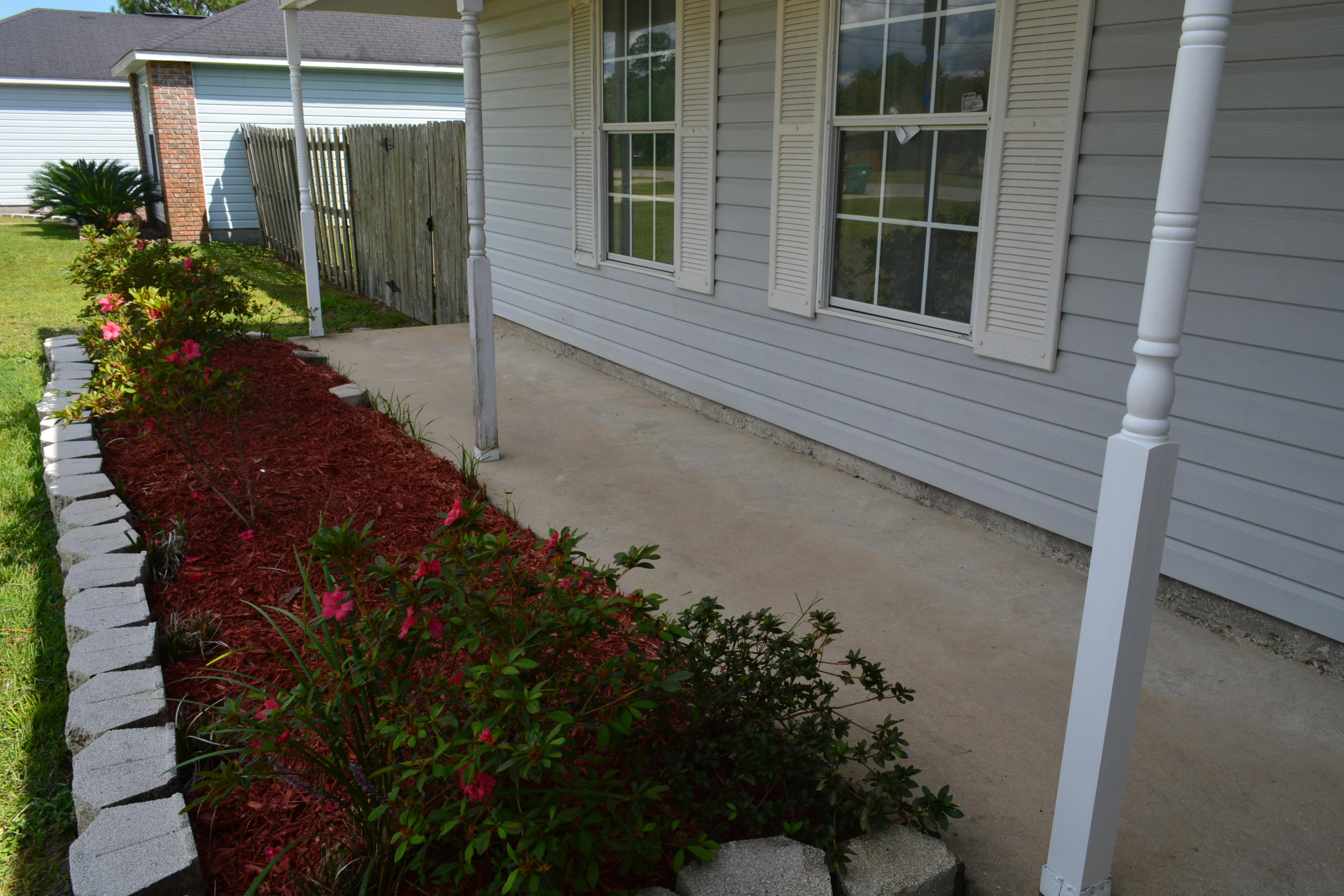 WHISPERING PINES - Residential