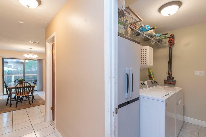 FLORIDA HEIGHTS - Residential