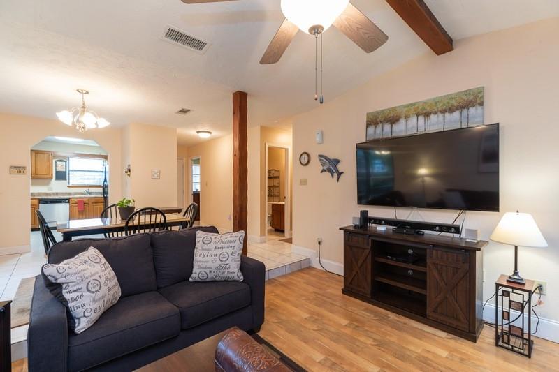 FLORIDA HEIGHTS - Residential