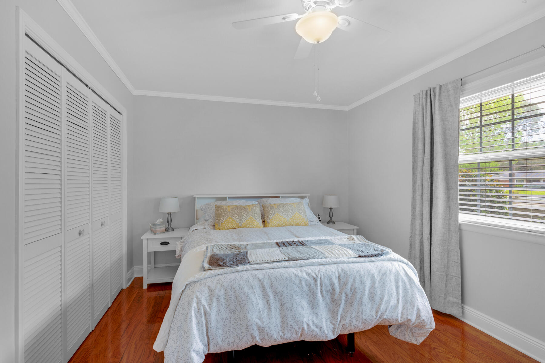 COUNTRY CLUB ESTATES 1ST ADDN - Residential