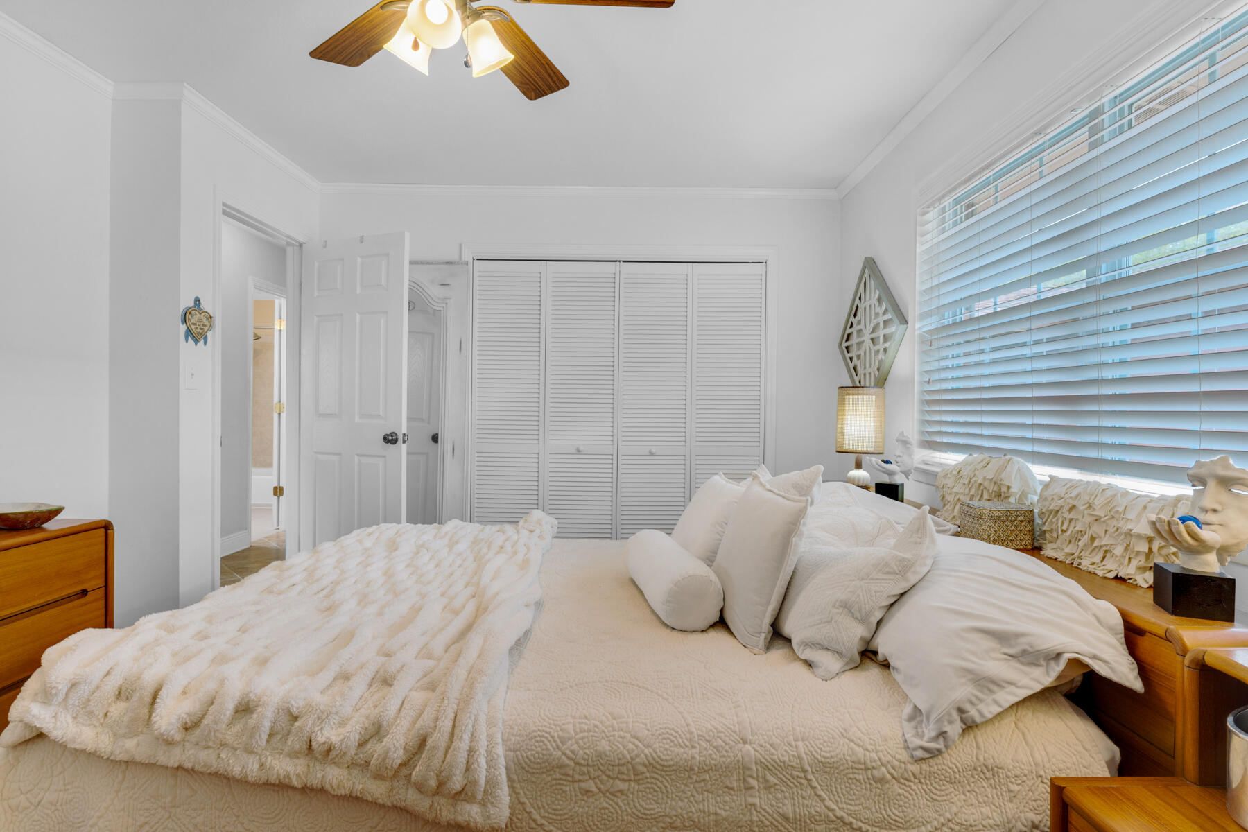 COUNTRY CLUB ESTATES 1ST ADDN - Residential