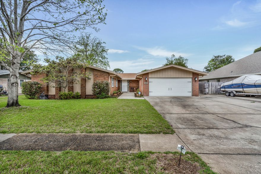 Welcome to 649 Powell Dr, a stunning 5-bedroom, 3-bathroom home located in the highly coveted Kenwood area of FWB! This gorgeous property boasts numerous upgrades and amenities that are sure to exceed your expectations.Upon entering, you'll be greeted by an open and airy living room that leads into a beautiful, modern kitchen. With its granite countertops, gas stove, and stainless steel appliances, this kitchen is an entertainer's dream come true. The adjacent dining area offers plenty of space to host family dinners or casual get-togethers.The primary bedroom is a luxurious retreat featuring a private en-suite bathroom and a spacious walk-in closet. The four additional bedrooms are generously sized and one of the four bedrooms features en-suite bathroom. But that's not all!