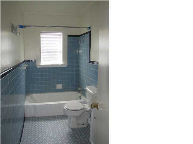 CITY OF CRESTVIEW - Residential Lease