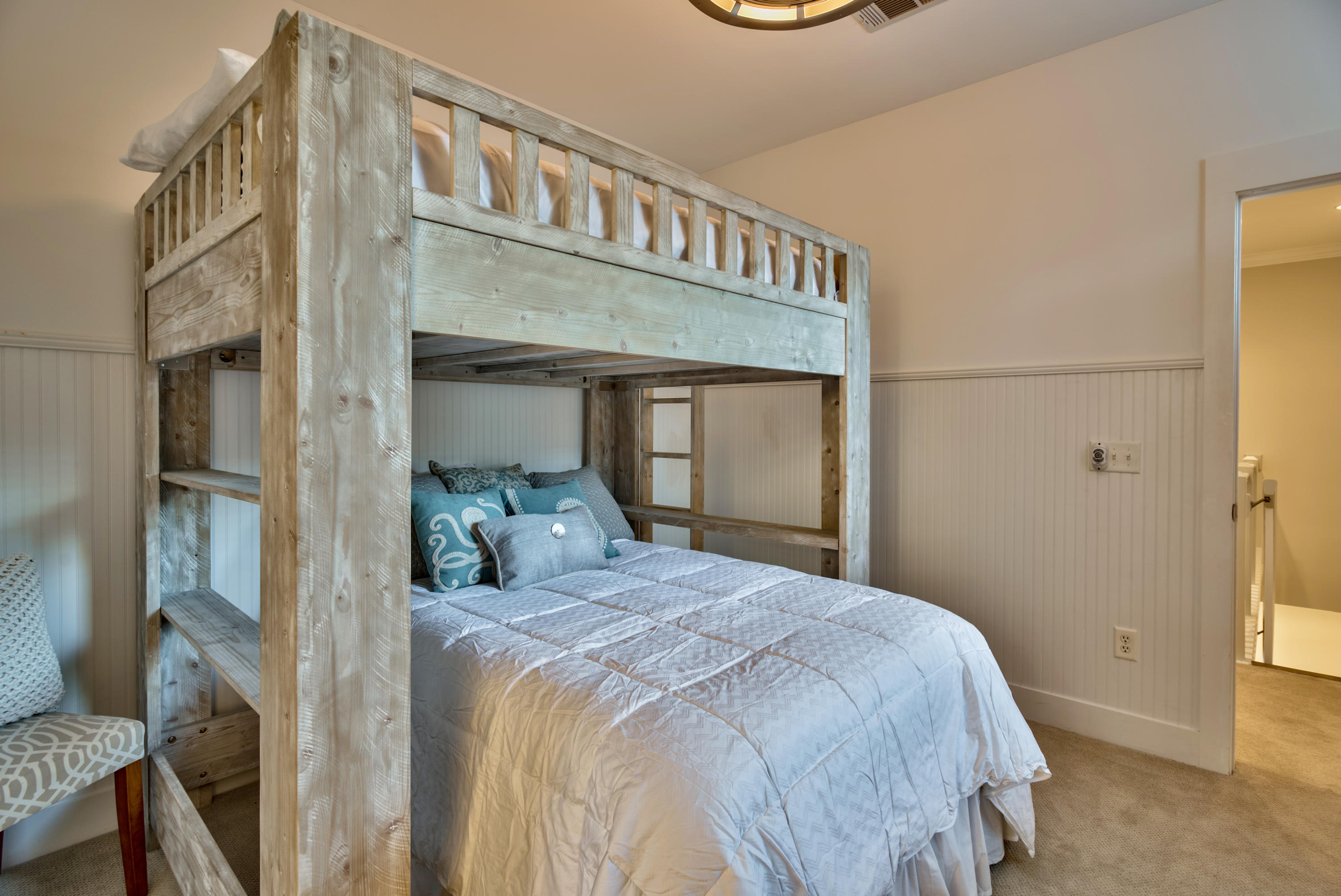 GROVE BY THE SEA - Residential