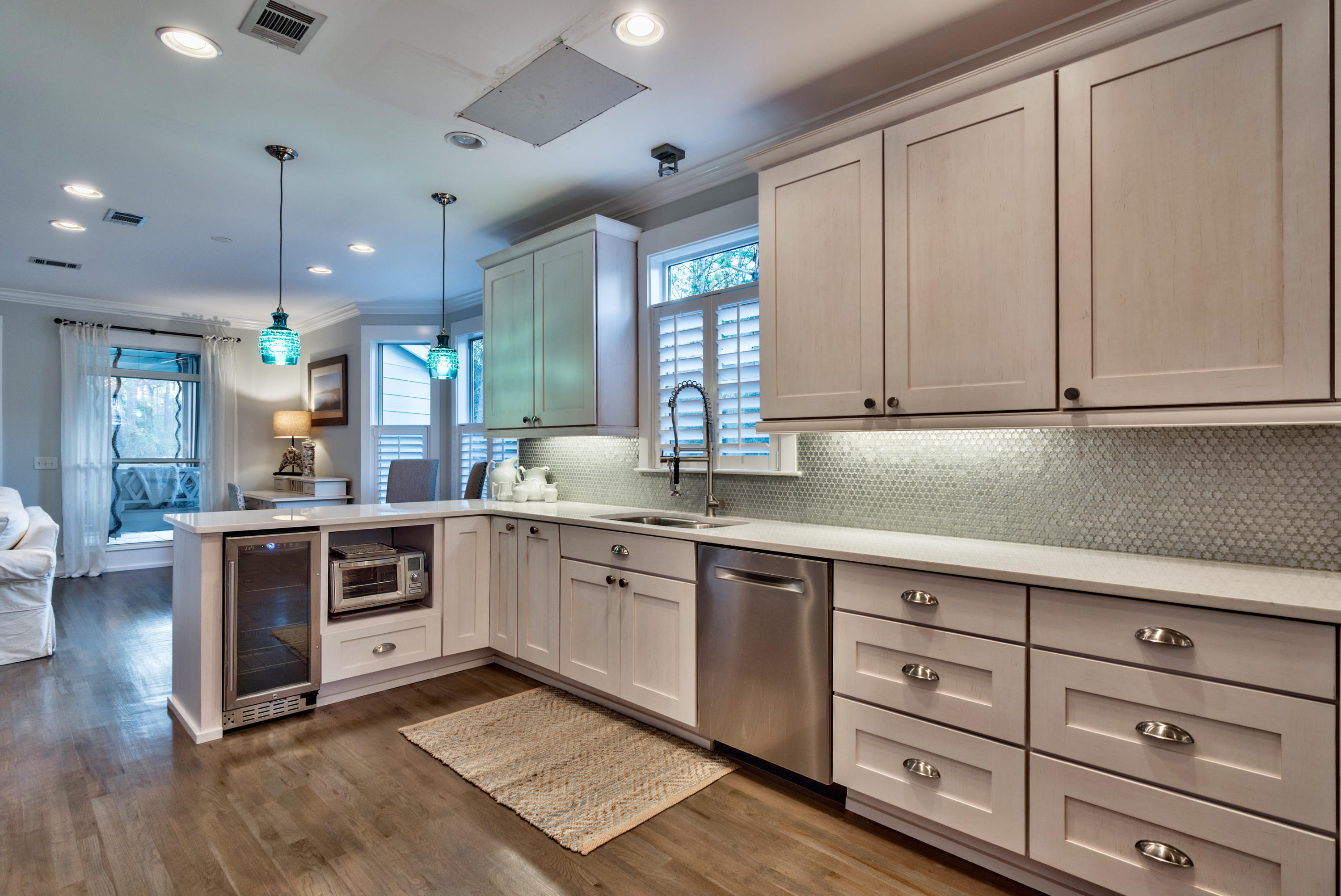 GROVE BY THE SEA - Residential