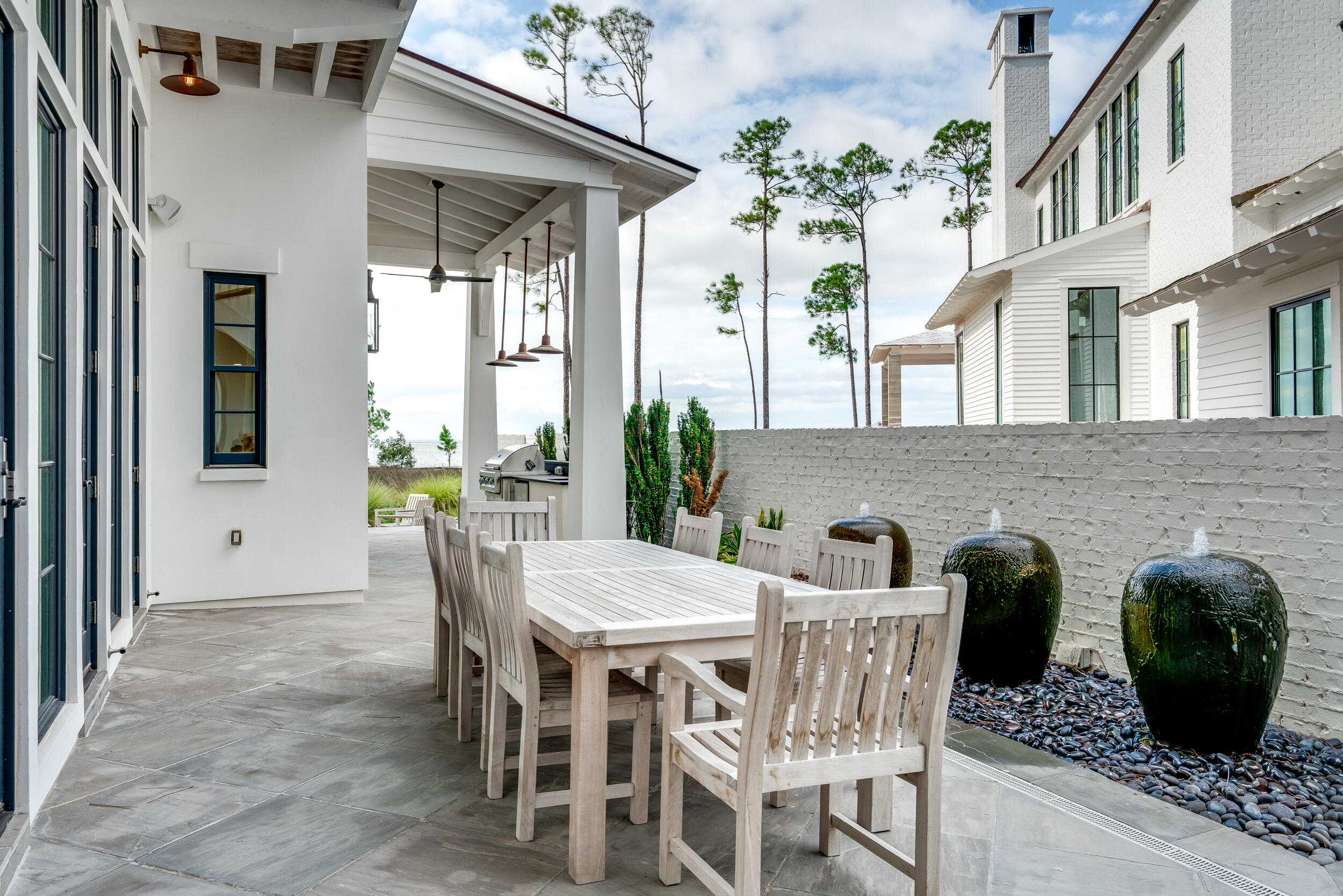 CHURCHILL OAKS - Residential