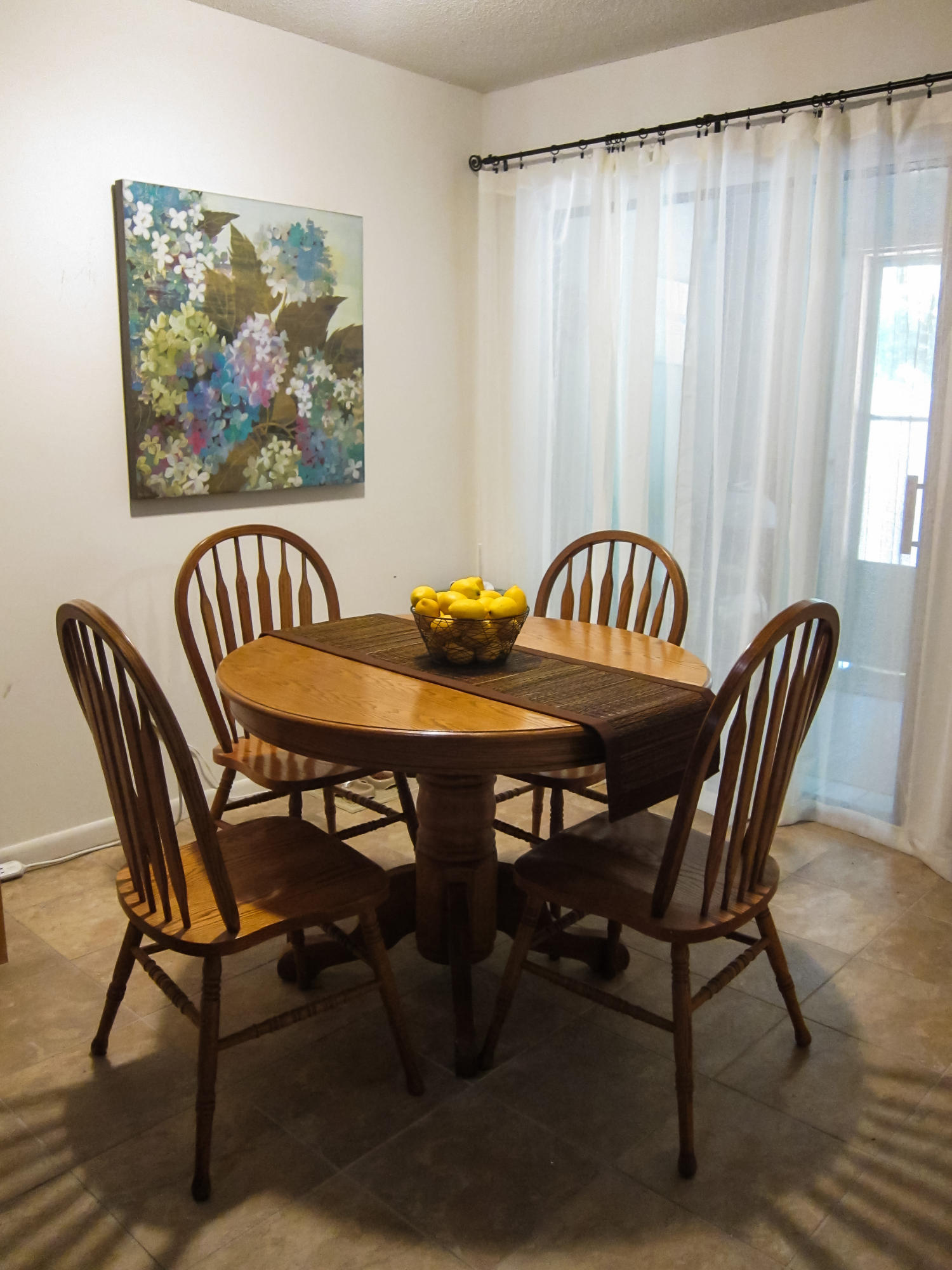 COLONIAL WOODS T/H - Residential