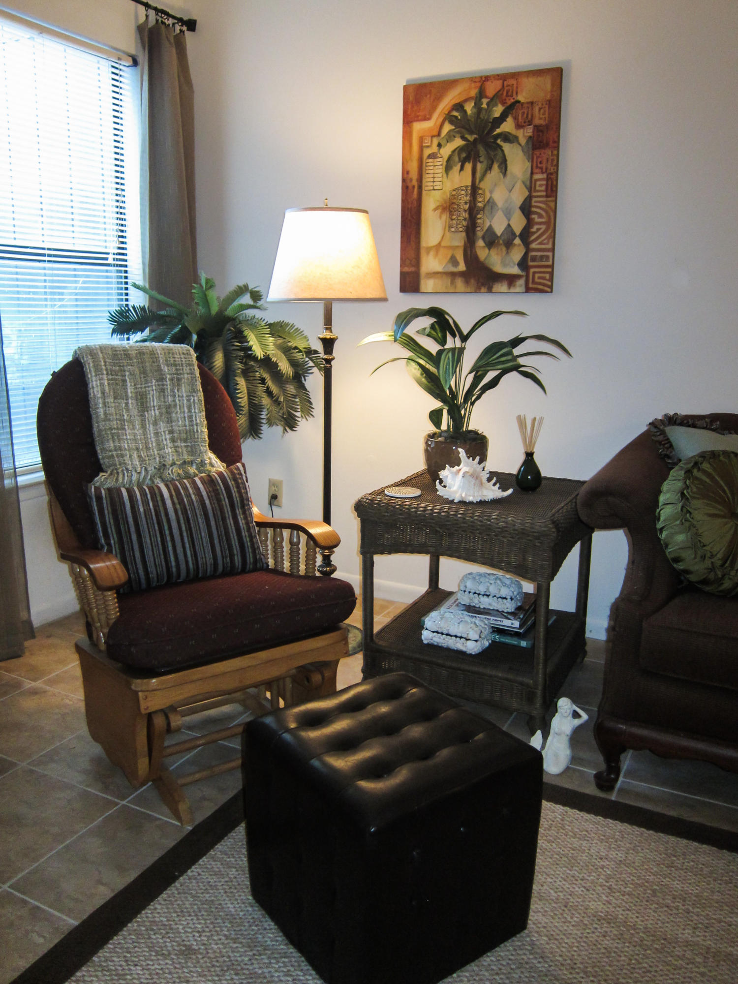 COLONIAL WOODS T/H - Residential