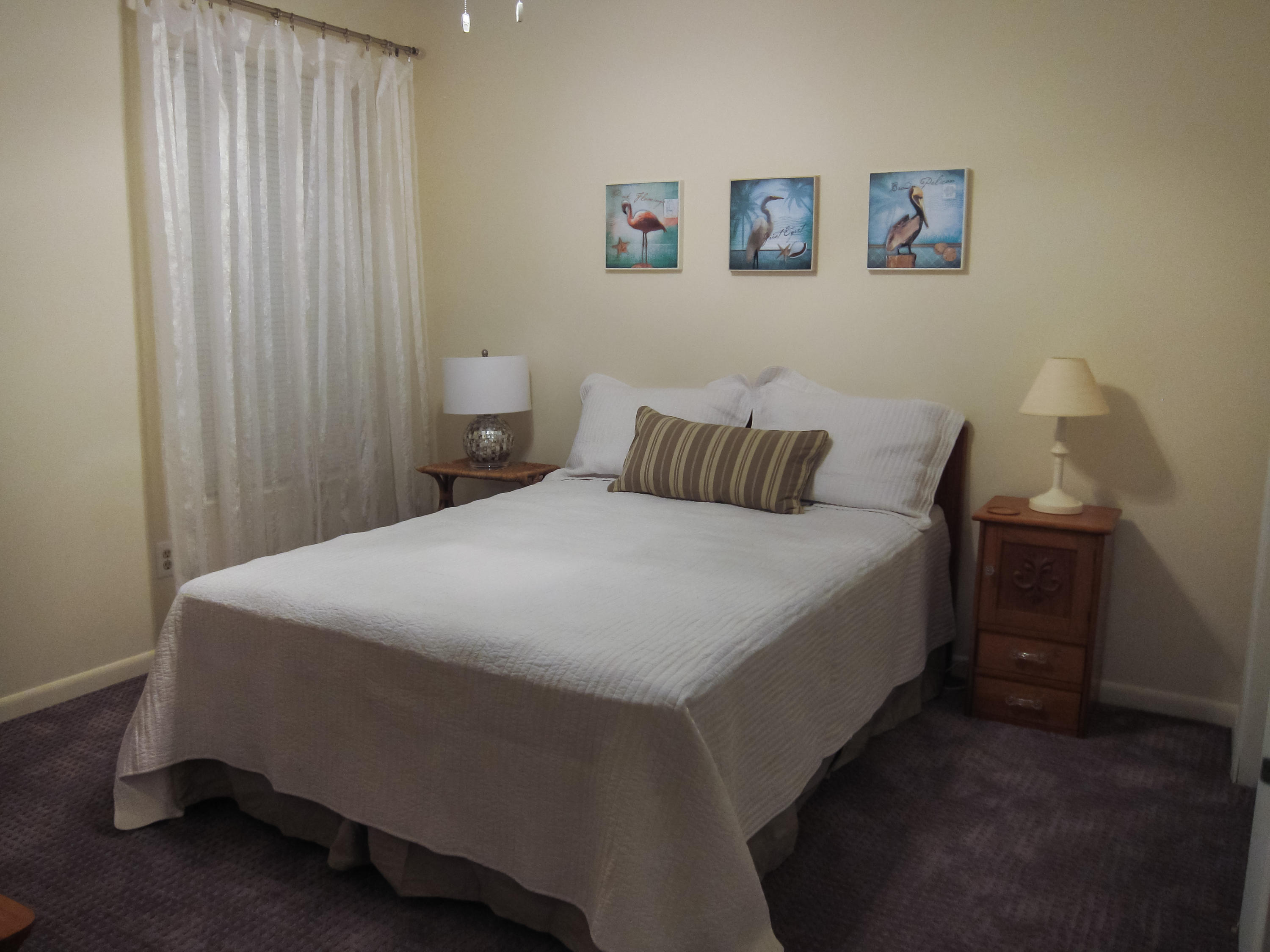 COLONIAL WOODS T/H - Residential