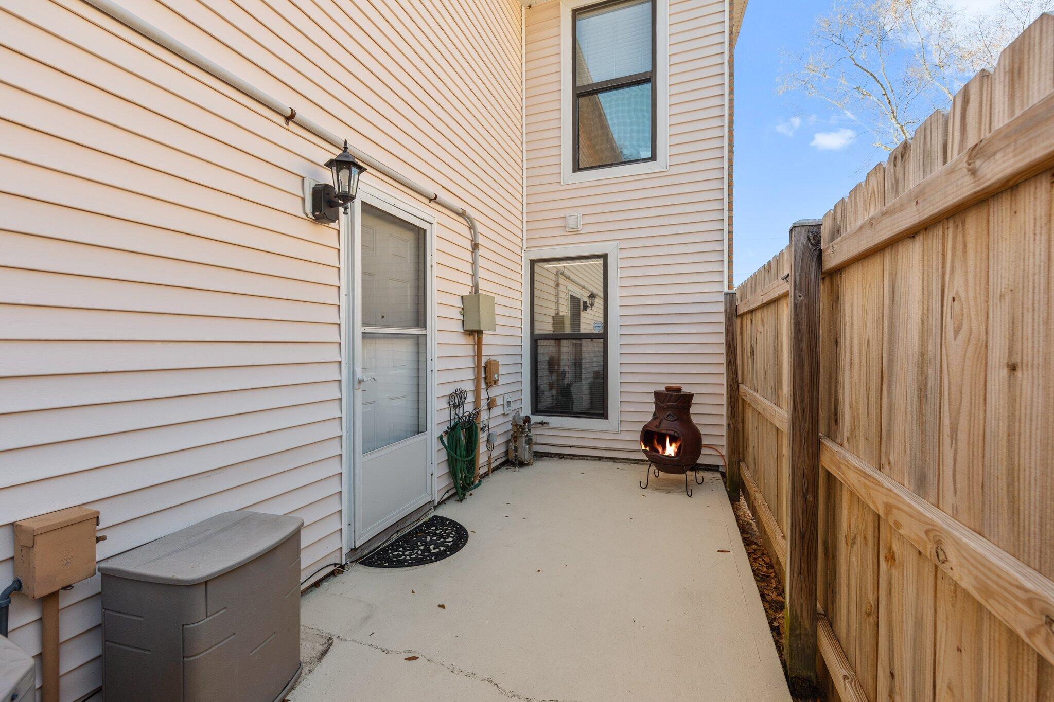 COUNTRY VILLAS - Residential