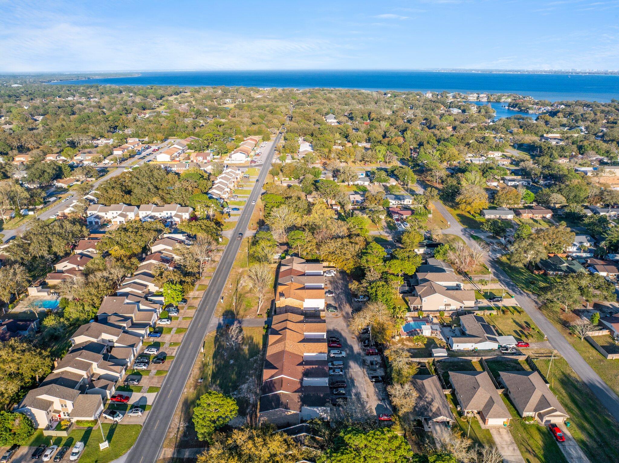 COUNTRY VILLAS - Residential