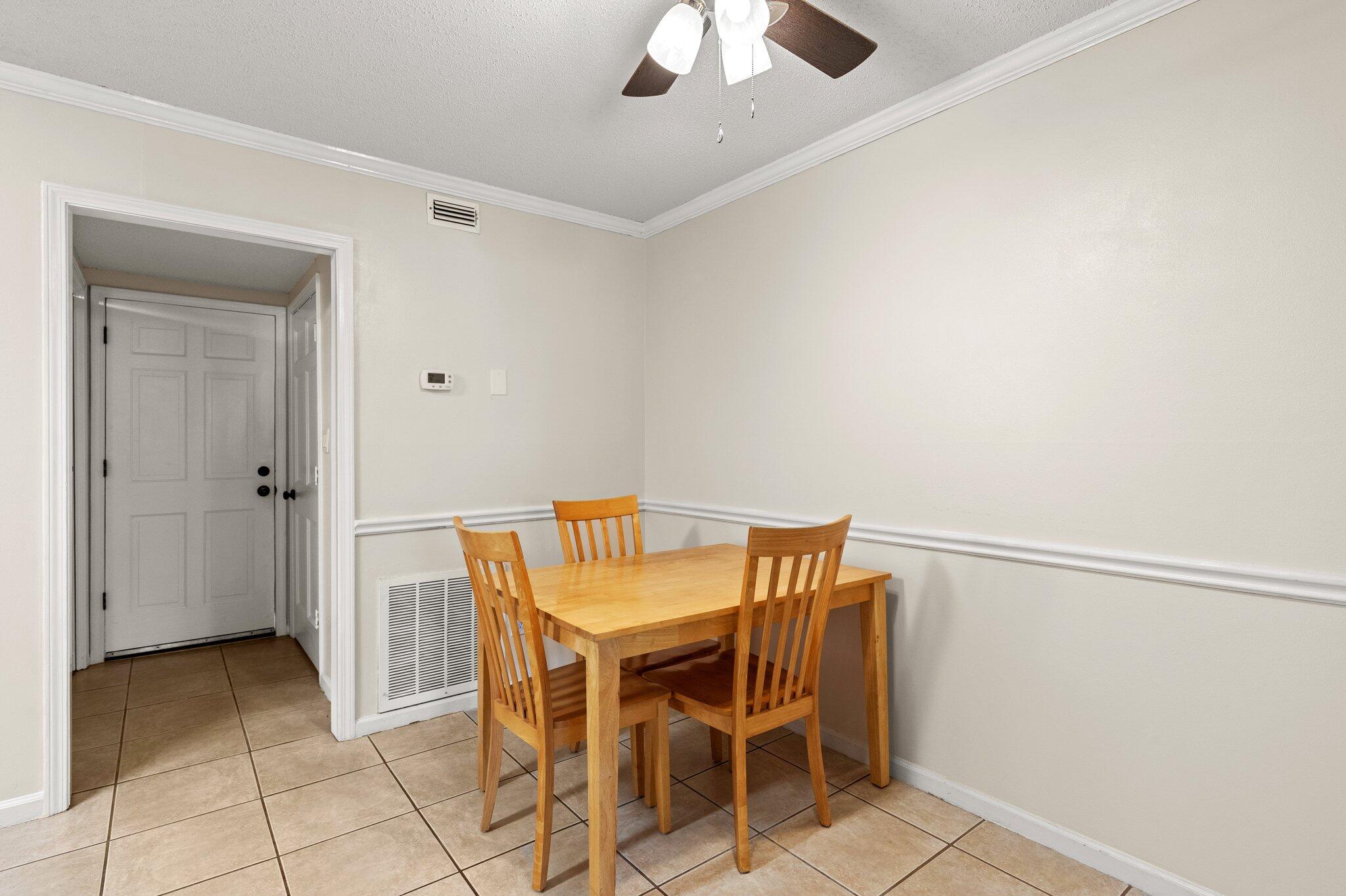 COUNTRY VILLAS - Residential