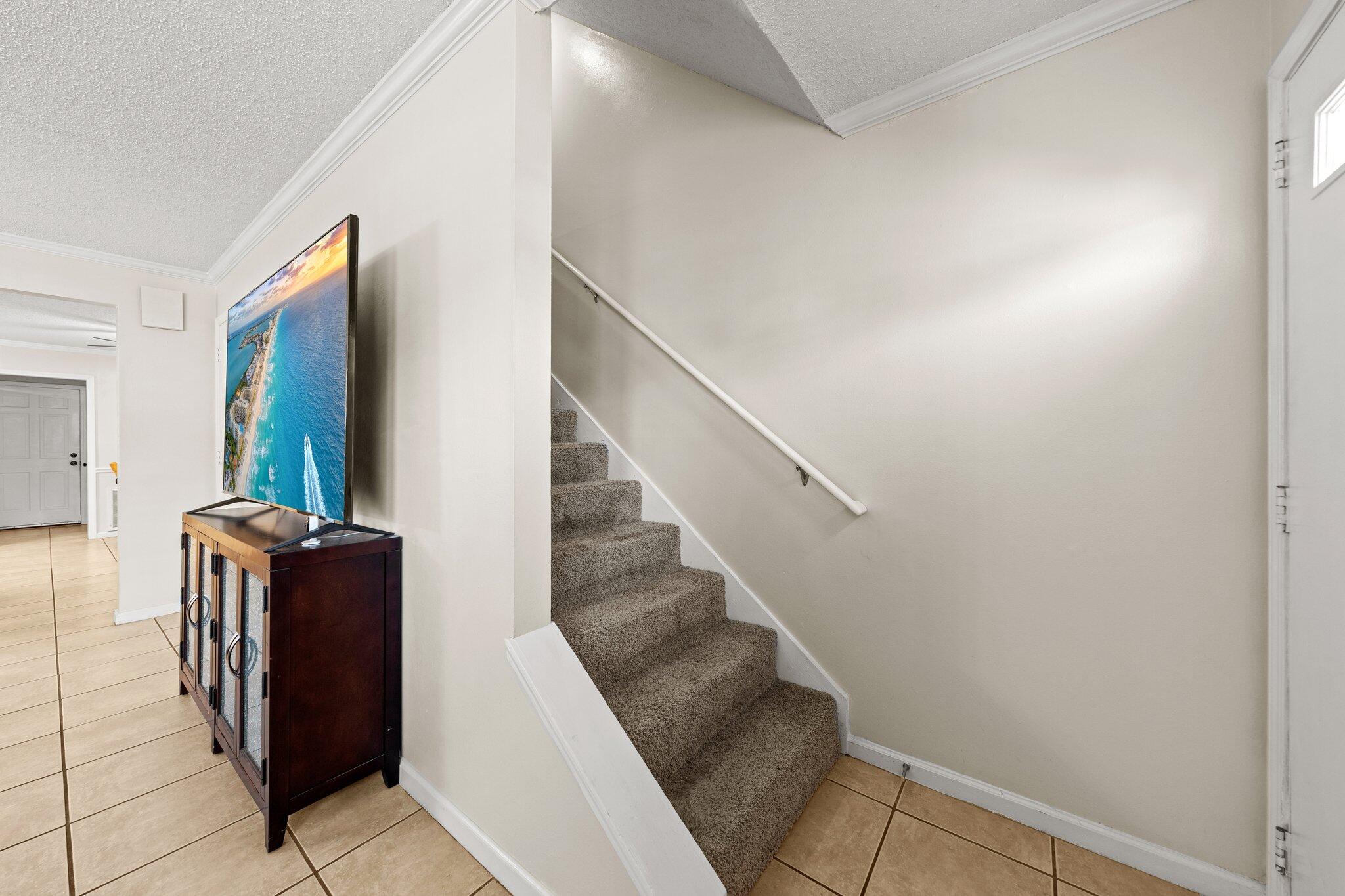 COUNTRY VILLAS - Residential