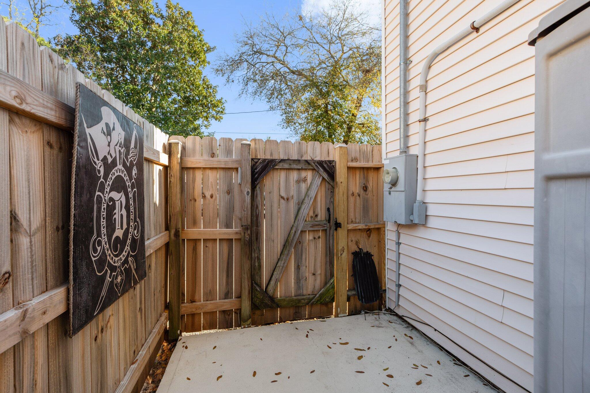 COUNTRY VILLAS - Residential