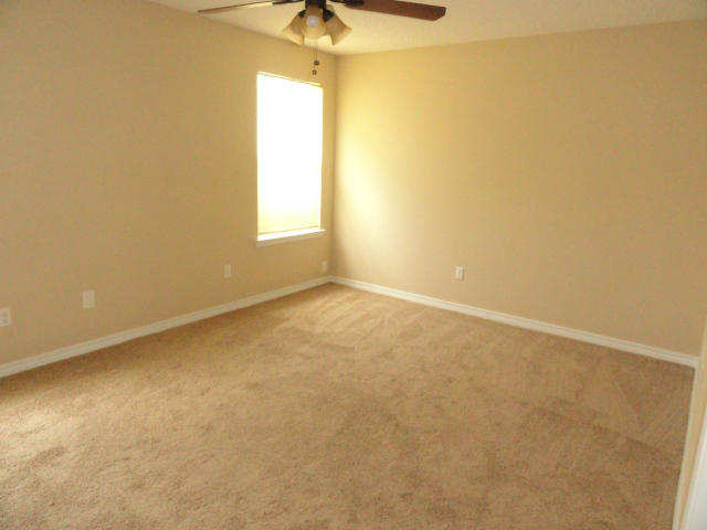 COUNTRYVIEW ESTATES 8TH ADDN - Residential