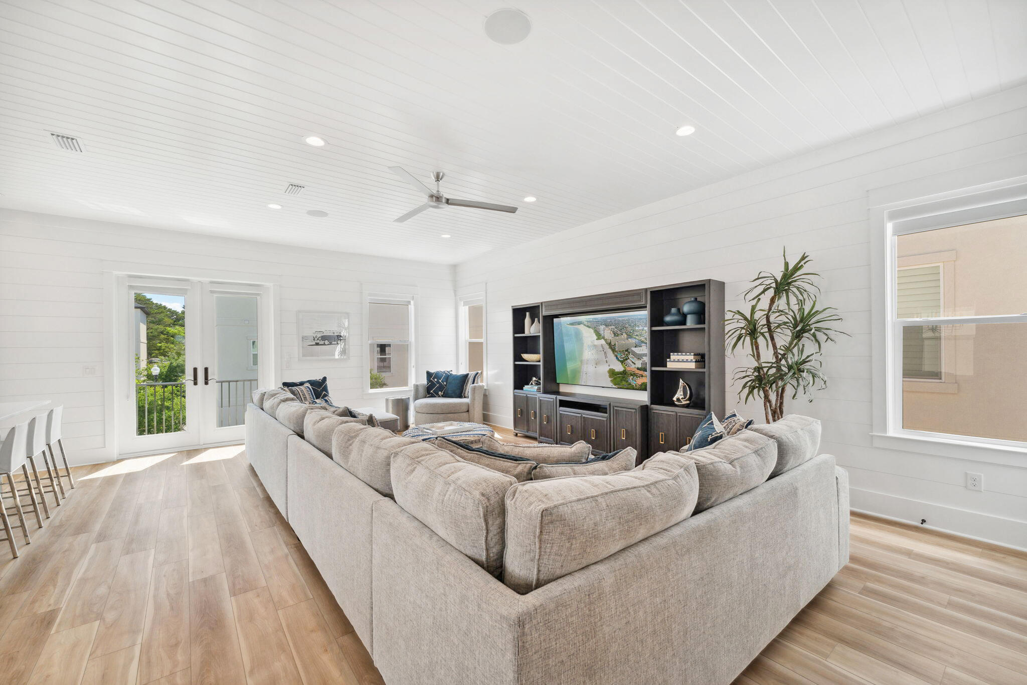 Estates at Hidden Palms - Residential