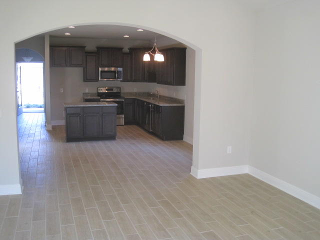 DRIFTWOOD ESTATES - Residential Lease