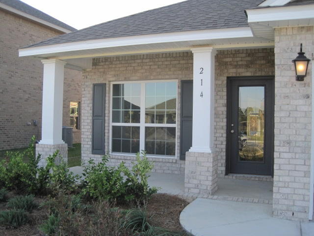 DRIFTWOOD ESTATES - Residential Lease