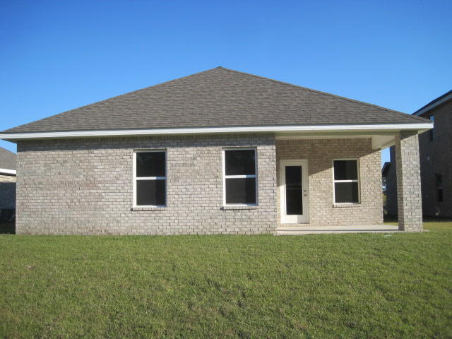 DRIFTWOOD ESTATES - Residential Lease