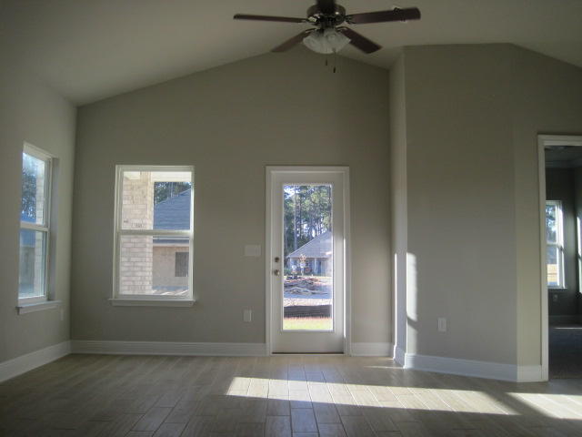 DRIFTWOOD ESTATES - Residential Lease