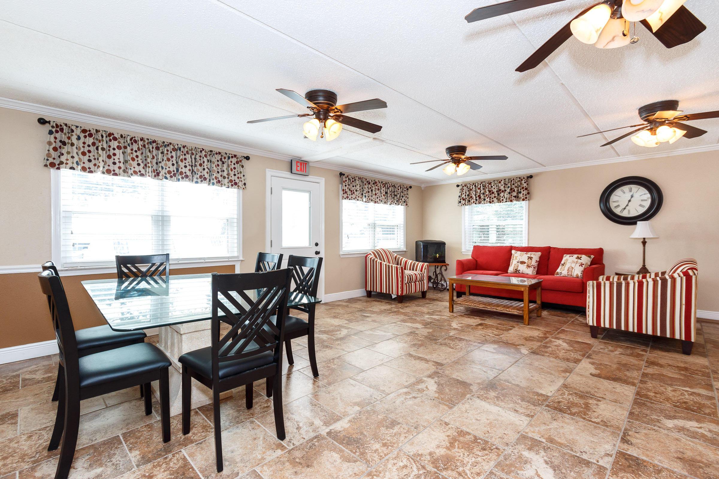 CEDARS CONDO - Residential