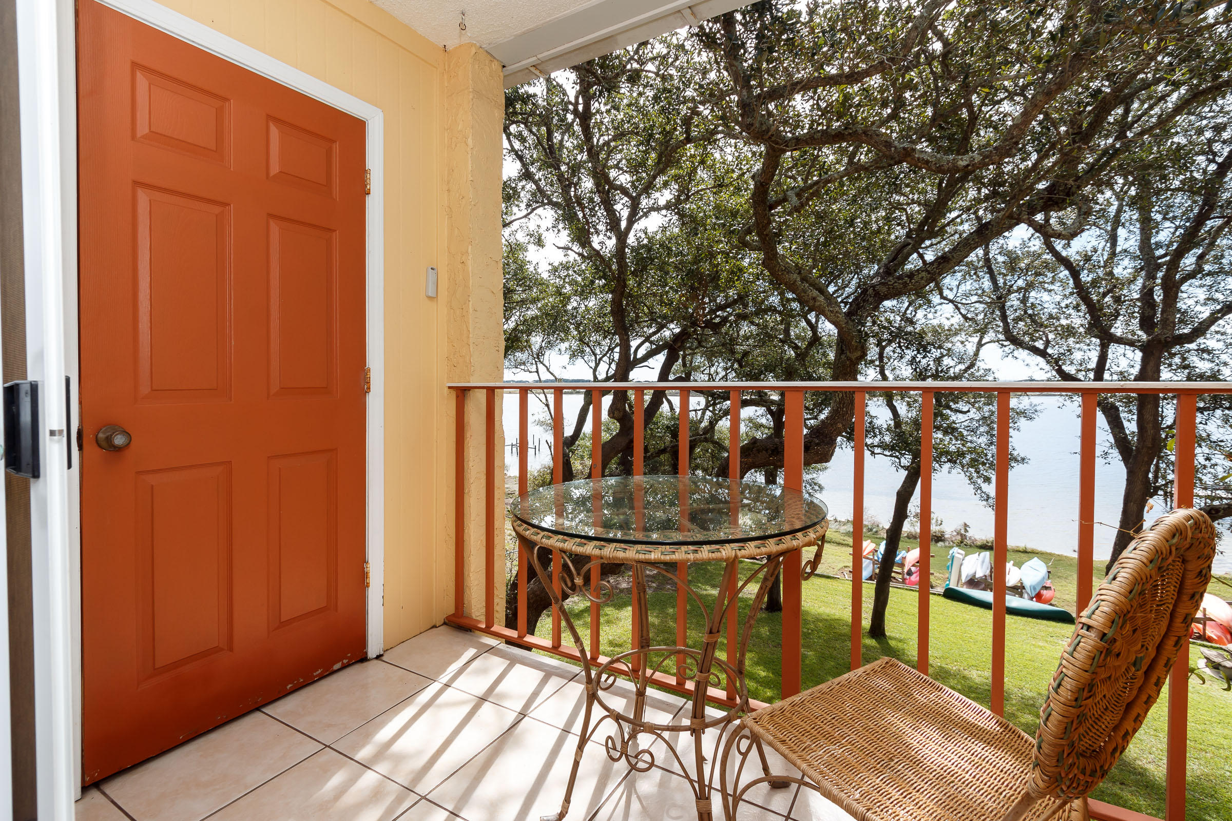 CEDARS CONDO - Residential