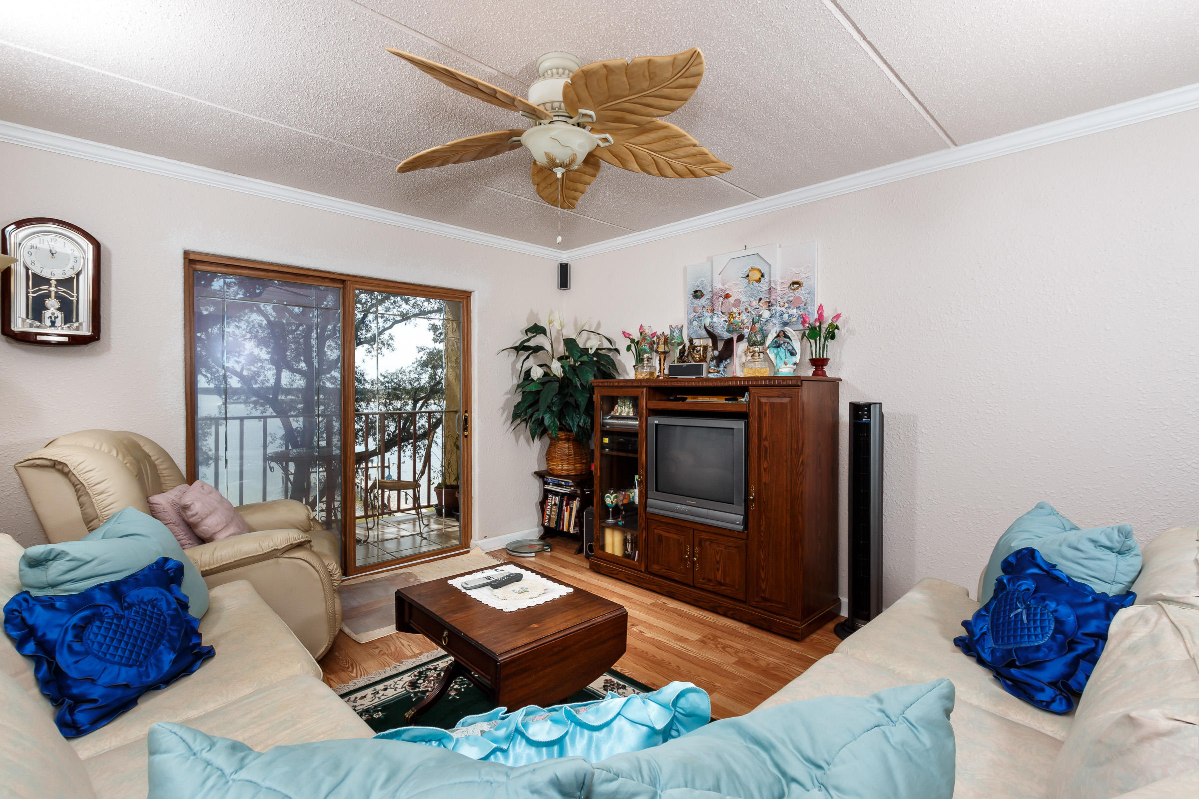 CEDARS CONDO - Residential