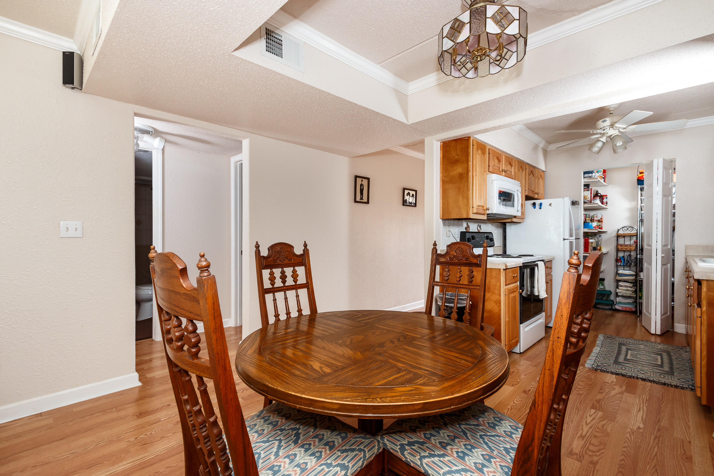 CEDARS CONDO - Residential