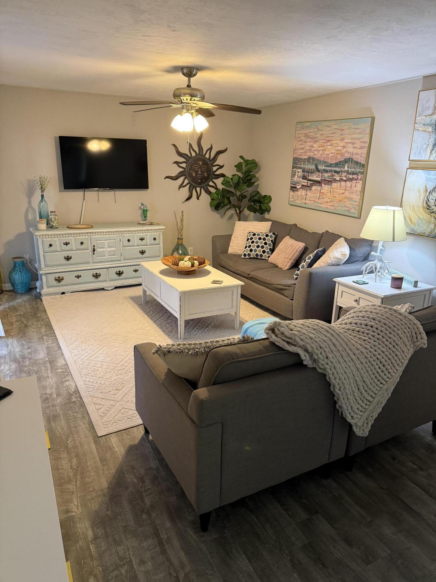 SEASCAPE CONDO PH 6B PH 1 - Residential